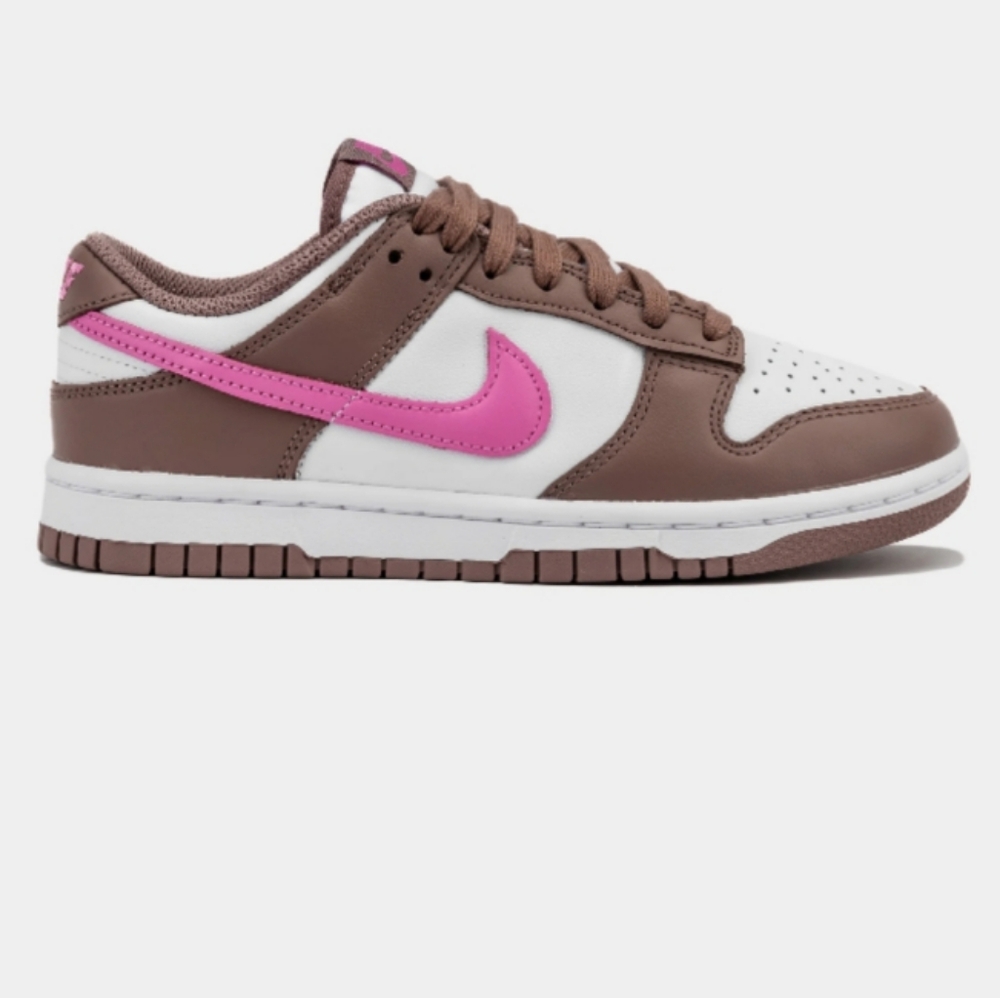Women's Nike Dunk Low